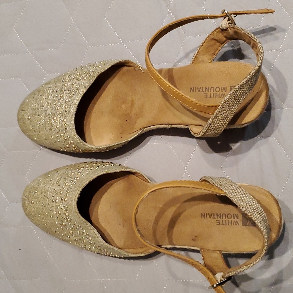 Gold hemp and burlap wedges - Picture 3 of 7